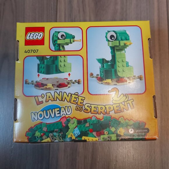 Lego Year of the Snake 2025 40707 - Picture 2 of 4